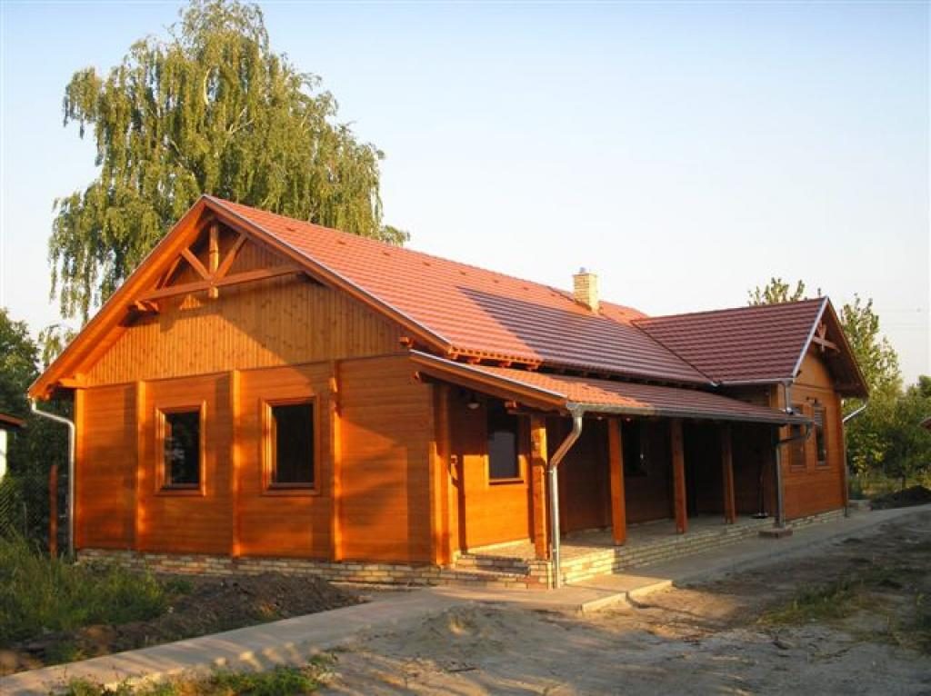 Doboka Kft., Hódmezővásárhely - könnyűszerkezetes épületek, gerendaházak és faházak készítése