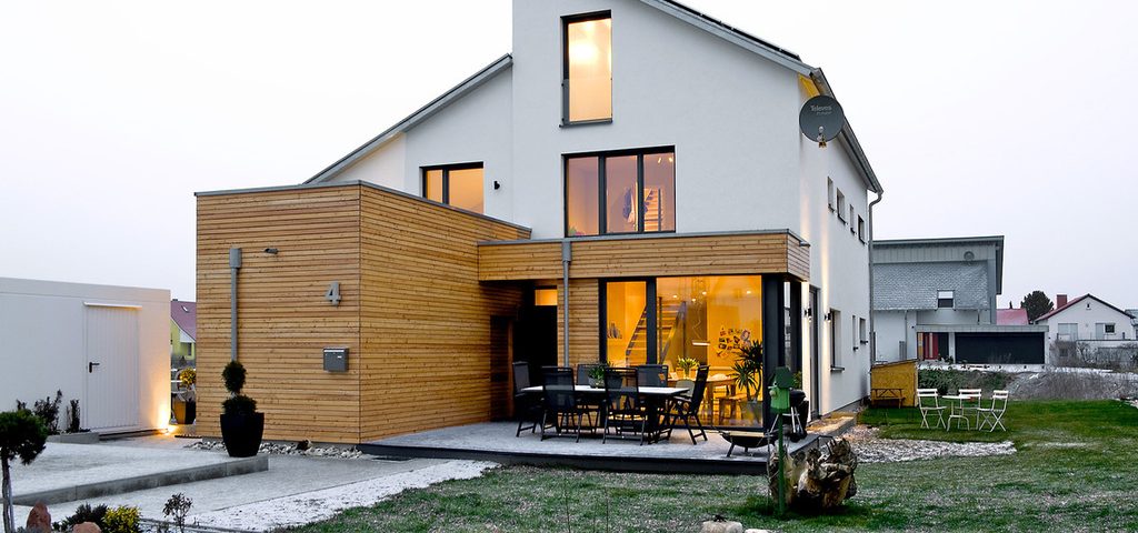 Németország, Schuttertal - kulcsrakész faszerkezetes házak és rönkházak készítése